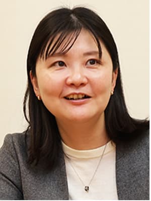 総合事務部　融資事務担当　上席調査役　吉澤由佳様