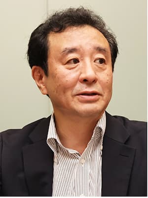 人事部　人事課　吉川亮治様